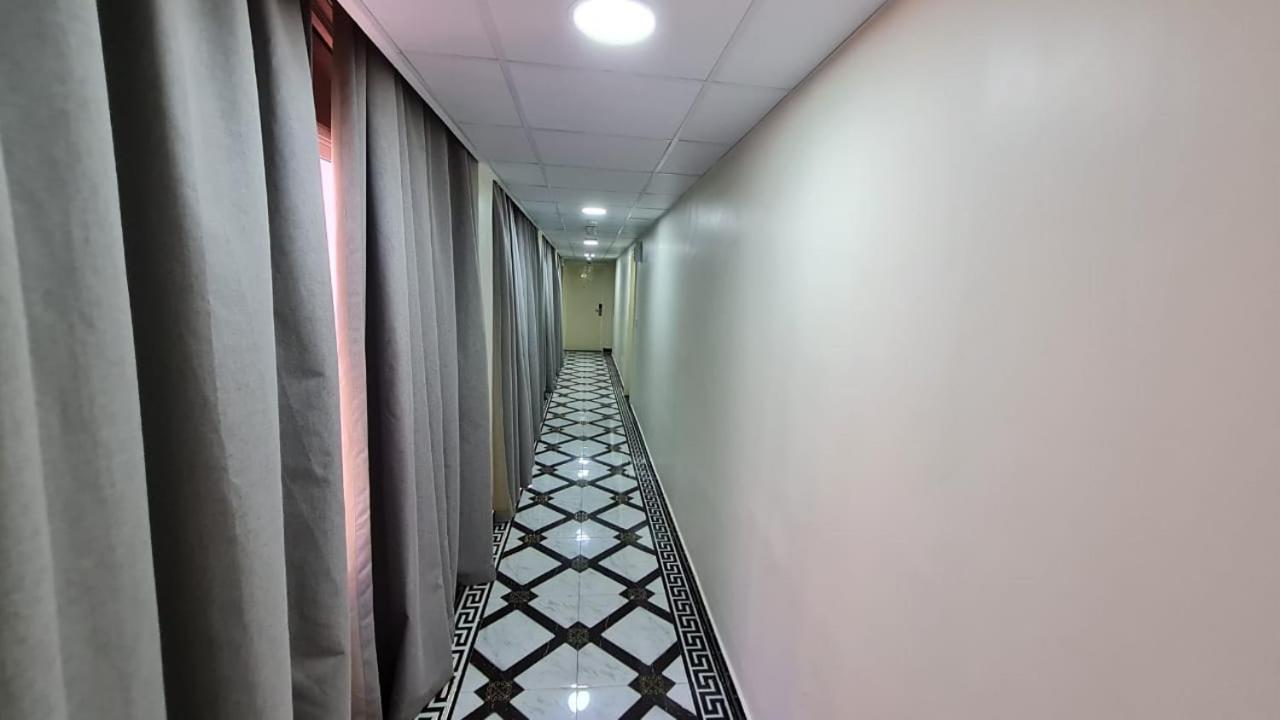 Phoenicia Grand Hotel Dubaj Zewnętrze zdjęcie