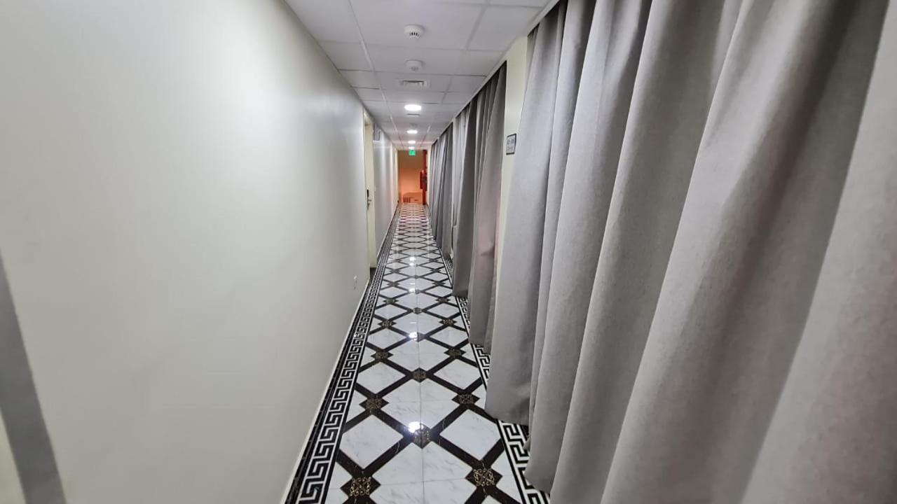 Phoenicia Grand Hotel Dubaj Zewnętrze zdjęcie