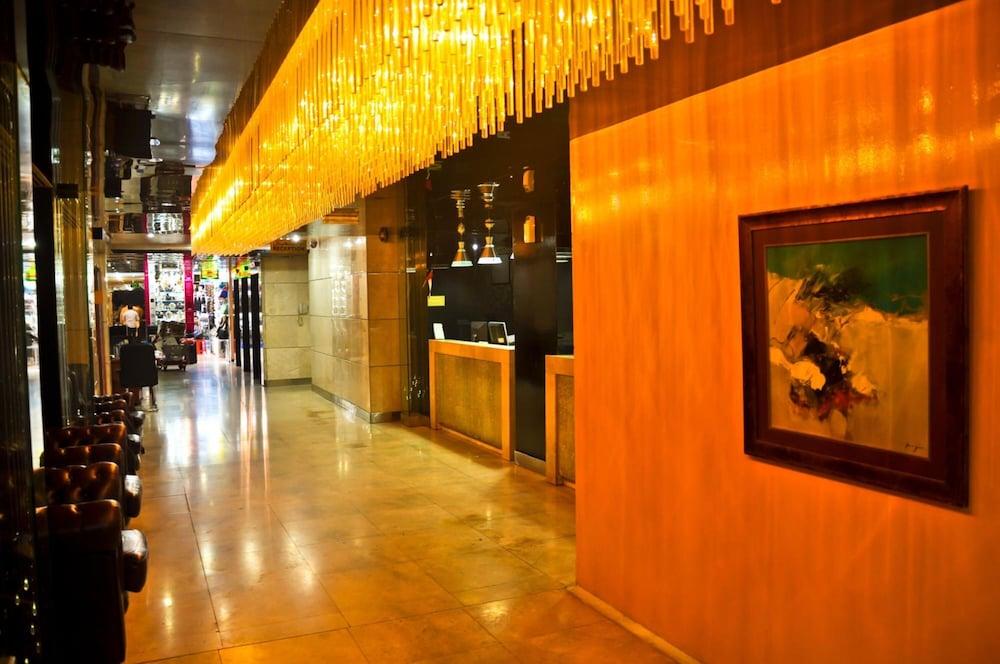 Phoenicia Grand Hotel Dubaj Zewnętrze zdjęcie